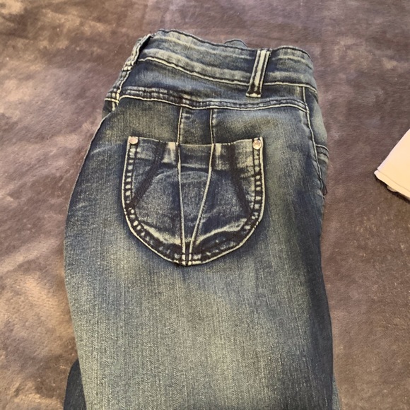 Jeans - Picture 2 of 2